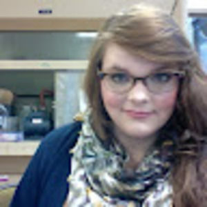 Meet your Posher, Caitlin